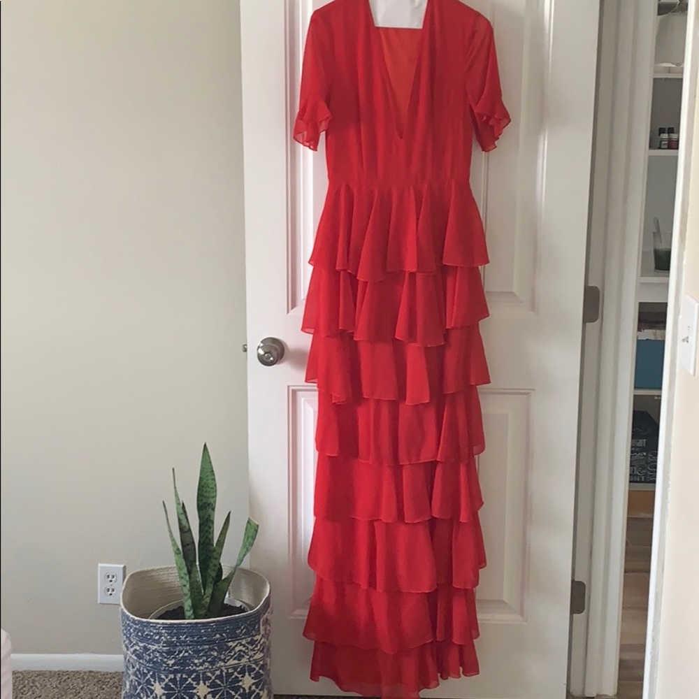 PrettyLittleThing Ruffle Layer Dress FINAL PRICE - Picture 2 of 6